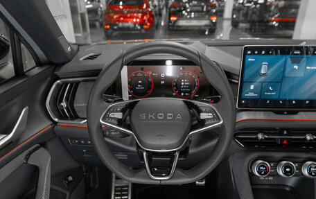 Skoda Kodiaq, 2025 год, 6 400 000 рублей, 11 фотография