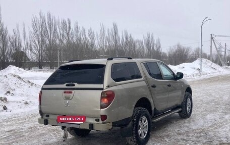Mitsubishi L200 IV рестайлинг, 2011 год, 1 000 000 рублей, 2 фотография