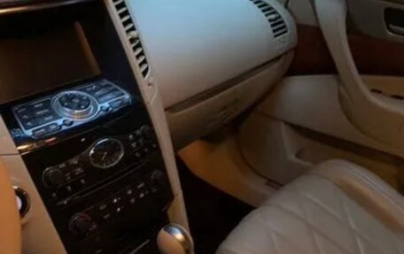 Infiniti QX70, 2016 год, 2 570 000 рублей, 4 фотография