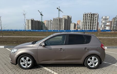 KIA cee'd I рестайлинг, 2010 год, 850 000 рублей, 3 фотография