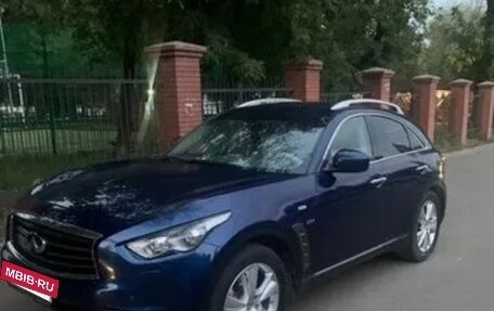 Infiniti QX70, 2016 год, 2 570 000 рублей, 8 фотография