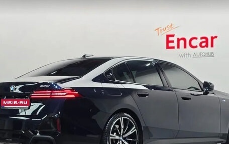 BMW 5 серия, 2024 год, 7 307 000 рублей, 2 фотография