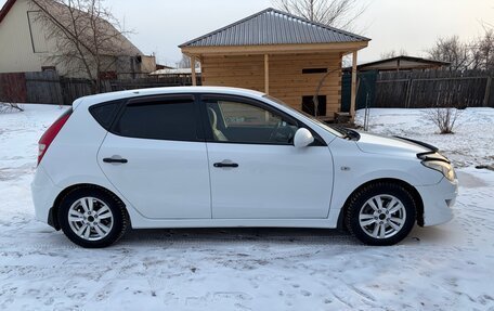 Hyundai i30 I, 2010 год, 840 000 рублей, 2 фотография