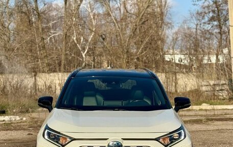 Toyota RAV4, 2020 год, 3 500 000 рублей, 1 фотография