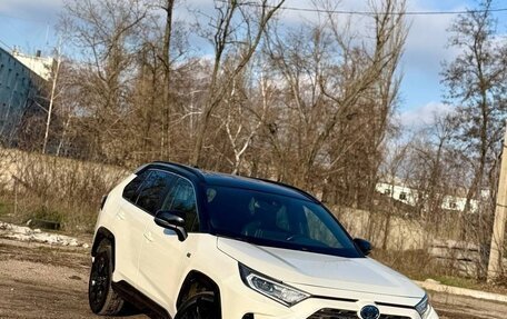 Toyota RAV4, 2020 год, 3 500 000 рублей, 2 фотография