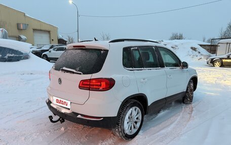 Volkswagen Tiguan I, 2016 год, 1 999 999 рублей, 5 фотография