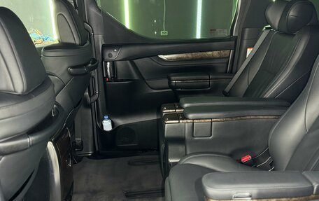 Toyota Alphard III, 2021 год, 8 550 000 рублей, 5 фотография