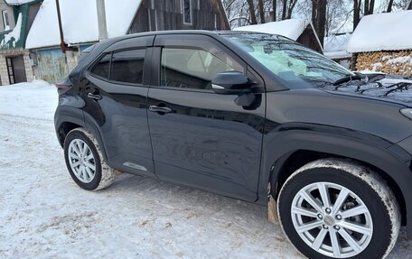 Toyota Yaris Cross, 2020 год, 2 150 000 рублей, 2 фотография