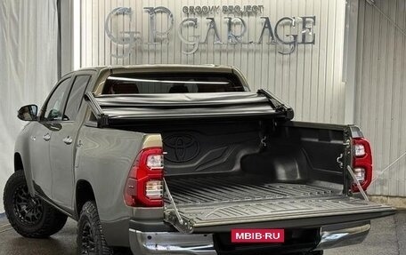 Toyota Hilux VIII, 2023 год, 4 600 000 рублей, 10 фотография