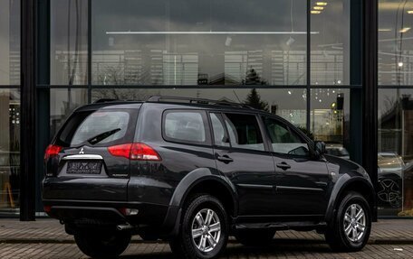 Mitsubishi Pajero Sport II рестайлинг, 2015 год, 1 595 000 рублей, 6 фотография