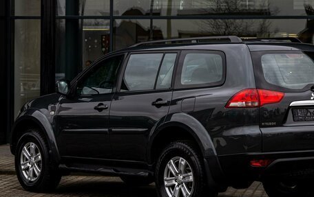 Mitsubishi Pajero Sport II рестайлинг, 2015 год, 1 595 000 рублей, 9 фотография