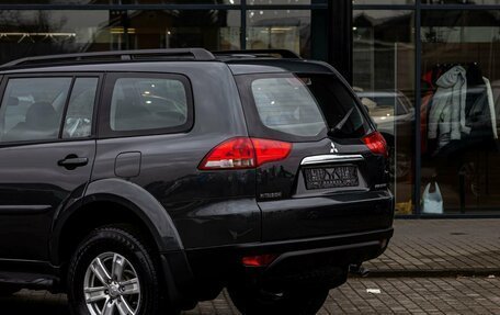 Mitsubishi Pajero Sport II рестайлинг, 2015 год, 1 595 000 рублей, 10 фотография