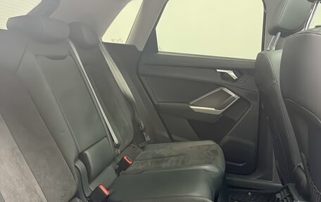 Audi Q3, 2022 год, 2 450 000 рублей, 11 фотография