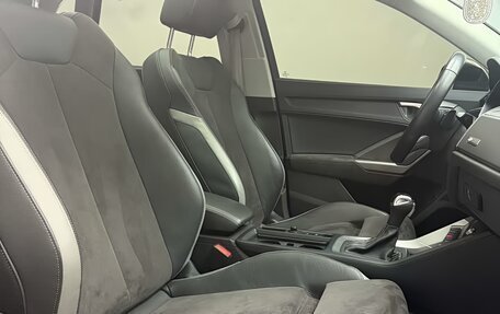 Audi Q3, 2022 год, 2 450 000 рублей, 8 фотография