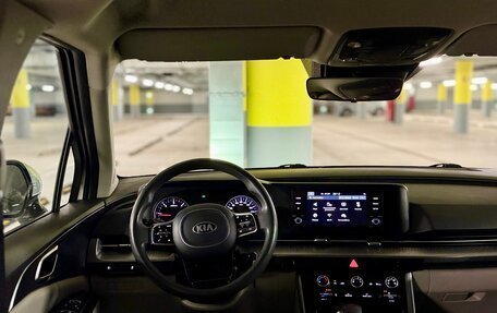 KIA Carnival, 2021 год, 2 945 000 рублей, 21 фотография