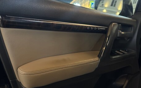 Toyota Land Cruiser 200, 2008 год, 2 150 000 рублей, 15 фотография