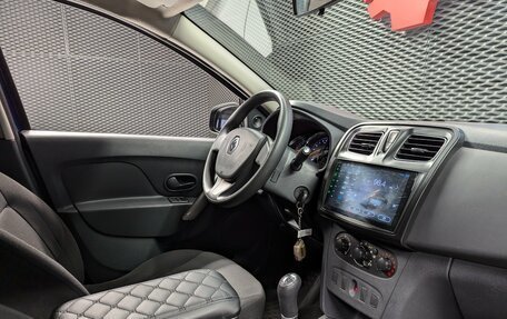 Renault Logan II, 2016 год, 550 000 рублей, 21 фотография