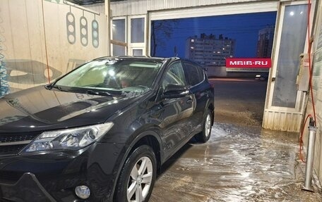 Toyota RAV4, 2013 год, 2 000 000 рублей, 1 фотография