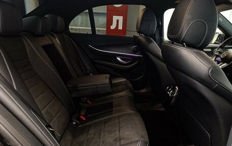 Mercedes-Benz E-Класс, 2020 год, 5 100 000 рублей, 8 фотография