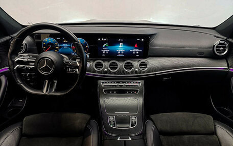 Mercedes-Benz E-Класс, 2020 год, 5 100 000 рублей, 22 фотография