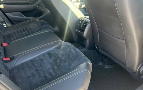 Volkswagen Passat B8 рестайлинг, 2020 год, 2 050 000 рублей, 27 фотография