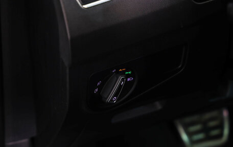 Volkswagen Tiguan II, 2019 год, 2 949 000 рублей, 20 фотография