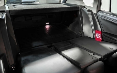 Volkswagen Tiguan II, 2019 год, 2 949 000 рублей, 30 фотография