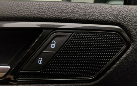 Volkswagen Tiguan II, 2018 год, 2 630 000 рублей, 10 фотография