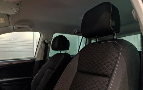 Volkswagen Tiguan II, 2018 год, 2 630 000 рублей, 11 фотография