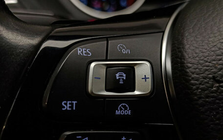 Volkswagen Tiguan II, 2018 год, 2 630 000 рублей, 16 фотография