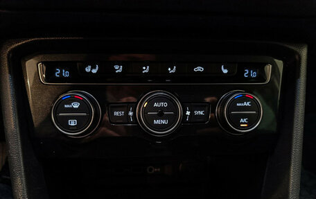 Volkswagen Tiguan II, 2018 год, 2 630 000 рублей, 19 фотография