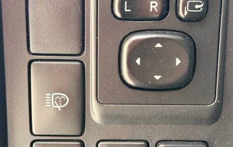 Toyota Land Cruiser Prado 150 рестайлинг 2, 2012 год, 2 875 000 рублей, 15 фотография