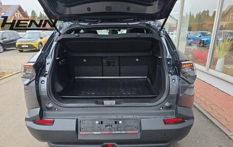 Toyota Urban Cruiser, 2026 год, 7 224 000 рублей, 6 фотография