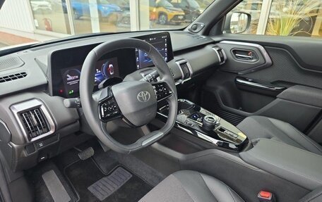 Toyota Urban Cruiser, 2026 год, 7 224 000 рублей, 10 фотография