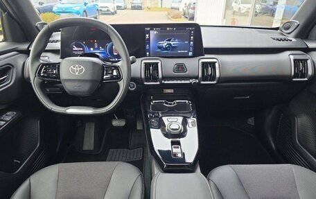 Toyota Urban Cruiser, 2026 год, 7 224 000 рублей, 11 фотография