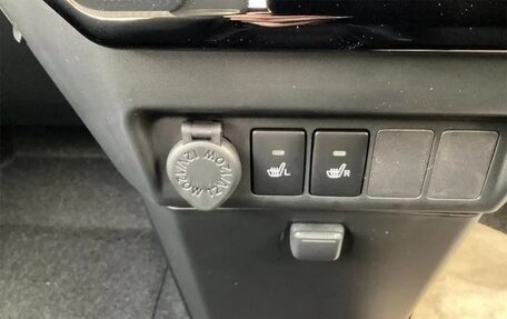 Toyota Roomy I, 2025 год, 13 фотография