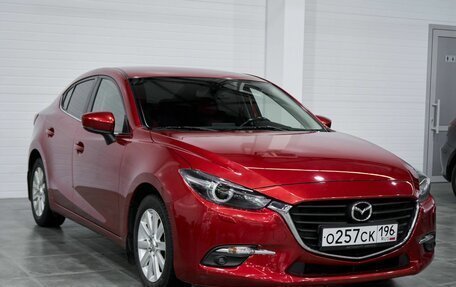Mazda 3, 2018 год, 1 700 000 рублей, 1 фотография