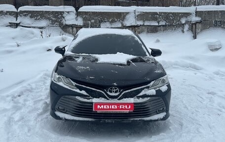 Toyota Camry, 2020 год, 3 100 000 рублей, 1 фотография