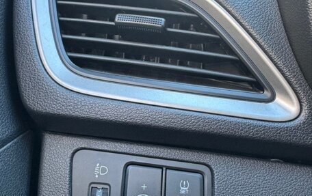 Hyundai Solaris II рестайлинг, 2018 год, 1 200 000 рублей, 4 фотография