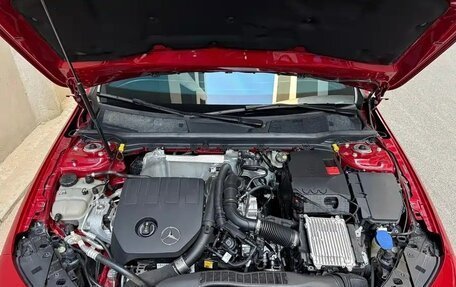 Mercedes-Benz A-Класс, 2022 год, 2 105 000 рублей, 19 фотография