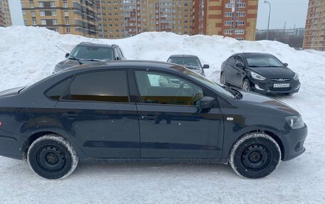 Volkswagen Polo VI (EU Market), 2011 год, 555 000 рублей, 3 фотография