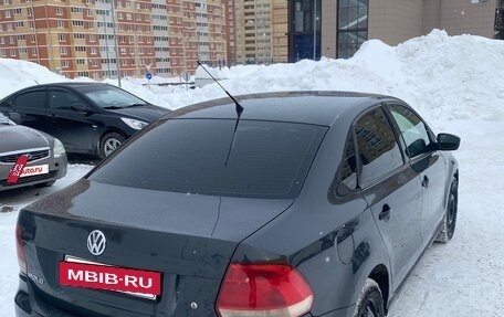 Volkswagen Polo VI (EU Market), 2011 год, 555 000 рублей, 4 фотография