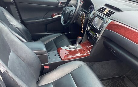 Toyota Camry, 2012 год, 1 730 000 рублей, 8 фотография