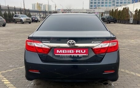 Toyota Camry, 2012 год, 1 730 000 рублей, 4 фотография