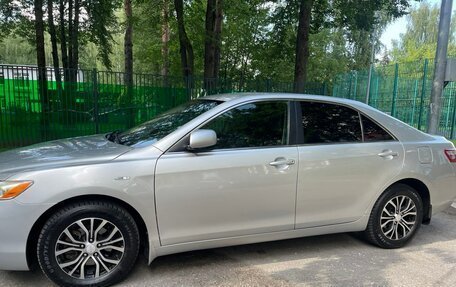 Toyota Camry, 2008 год, 950 000 рублей, 8 фотография