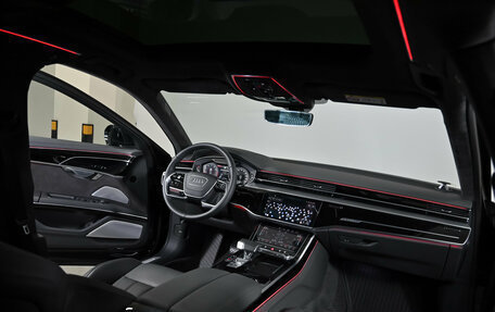 Audi A8, 2021 год, 15 500 000 рублей, 8 фотография