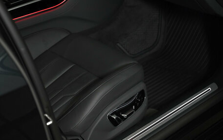 Audi A8, 2021 год, 15 500 000 рублей, 25 фотография