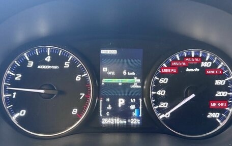 Mitsubishi Outlander III рестайлинг 3, 2013 год, 1 399 000 рублей, 9 фотография