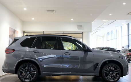 BMW X5 M, 2024 год, 26 000 000 рублей, 4 фотография