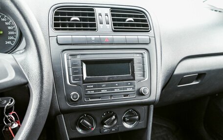 Volkswagen Polo VI (EU Market), 2018 год, 1 349 000 рублей, 13 фотография